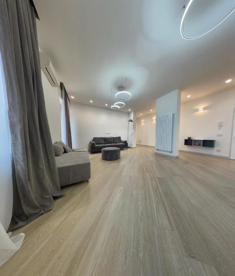 Appartamento Di Lusso A 800 Mt Arena Верона Экстерьер фото
